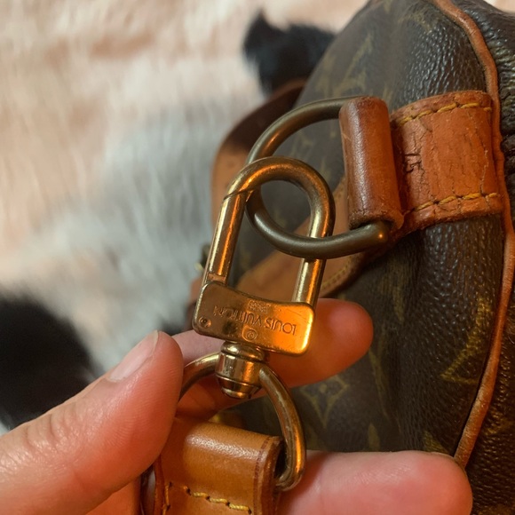 Louis Vuitton Keepall 45 Monogram Luggage Travel Bag - Picture 9 of 9